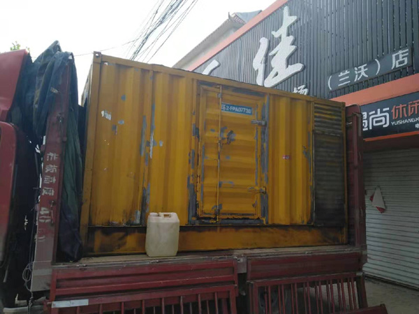 铁东发电机组功率与使用时间之间的关系