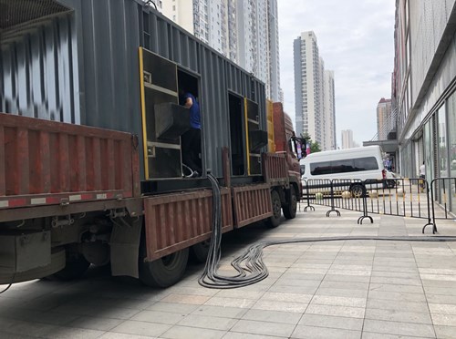 铁东柴油发电机空气滤清器在不同季节的更换周期是否有差异？