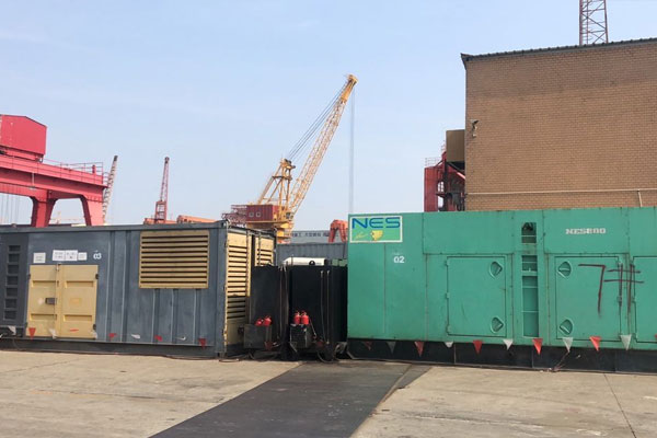 铁东发电机出租空气滤清器的清洁频率是多少?